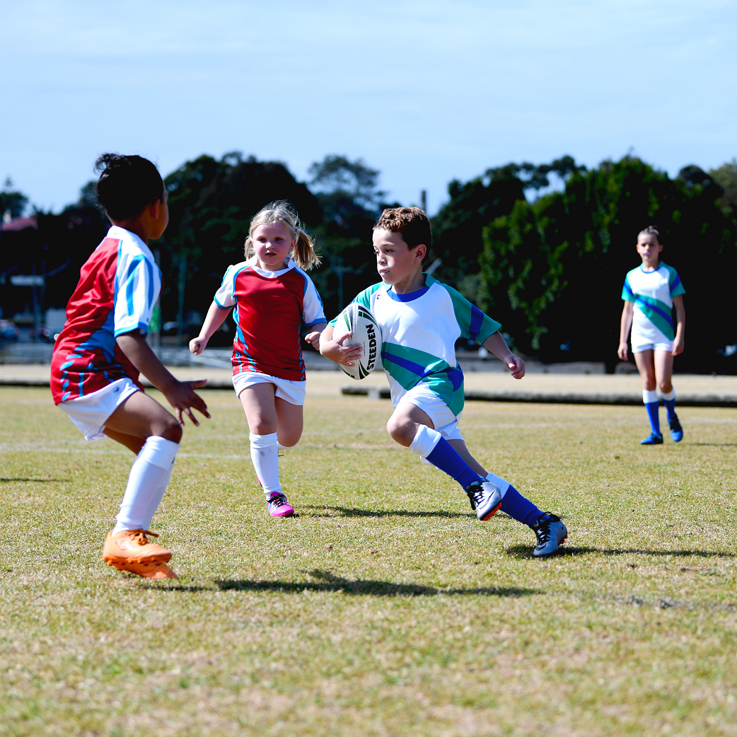 play rugby