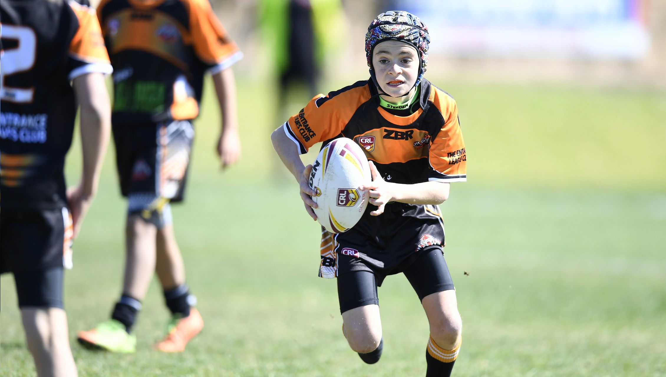 play rugby